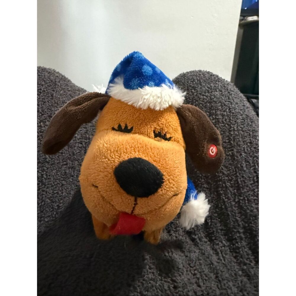 Gemmy Home Accents Holiday Animated Christmas Dog Sings Blue Christmas Plush Toy